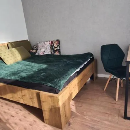 Apartman Opener *